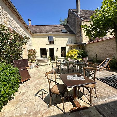 לינה וארוחת בוקר Hermonville L'Artelier Dans Ma Cour מראה חיצוני תמונה