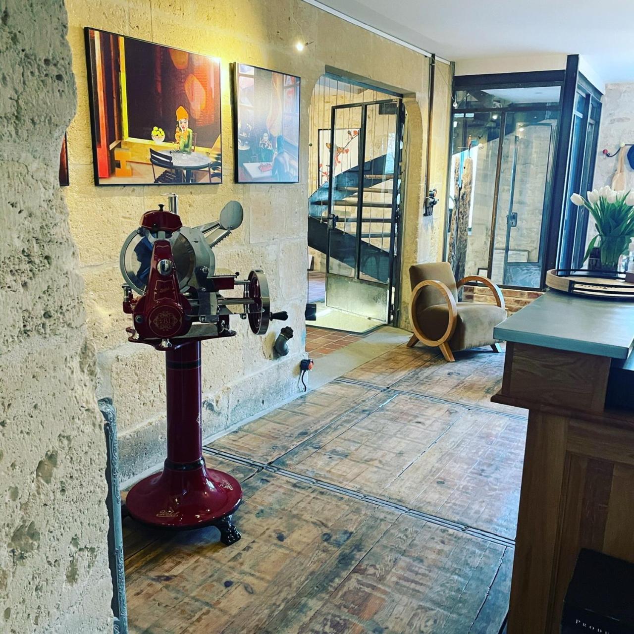 לינה וארוחת בוקר Hermonville L'Artelier Dans Ma Cour מראה חיצוני תמונה